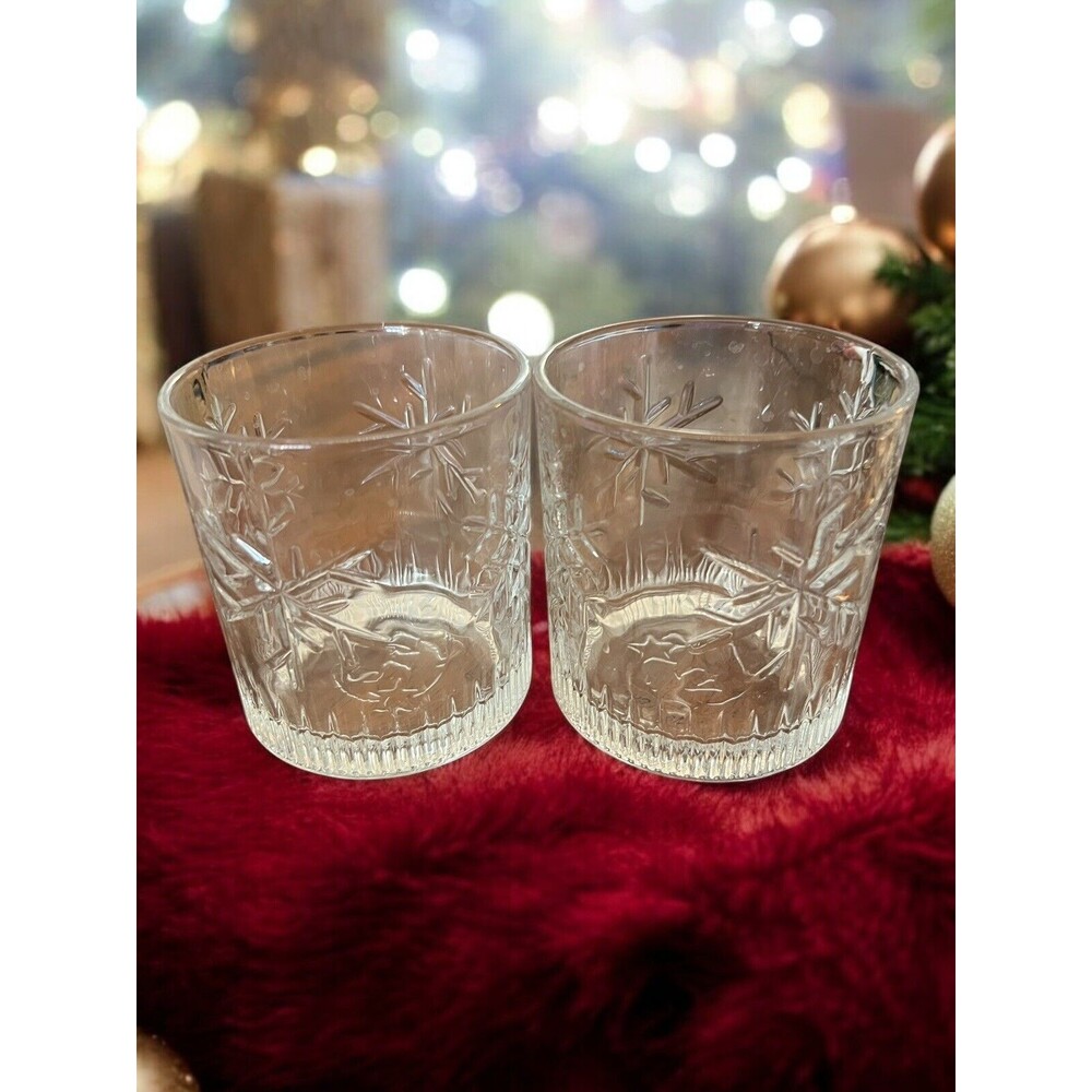 Makers Mark Bourbon Whiskey Holiday Christmas Winter Snowflake Glasses Set of 2